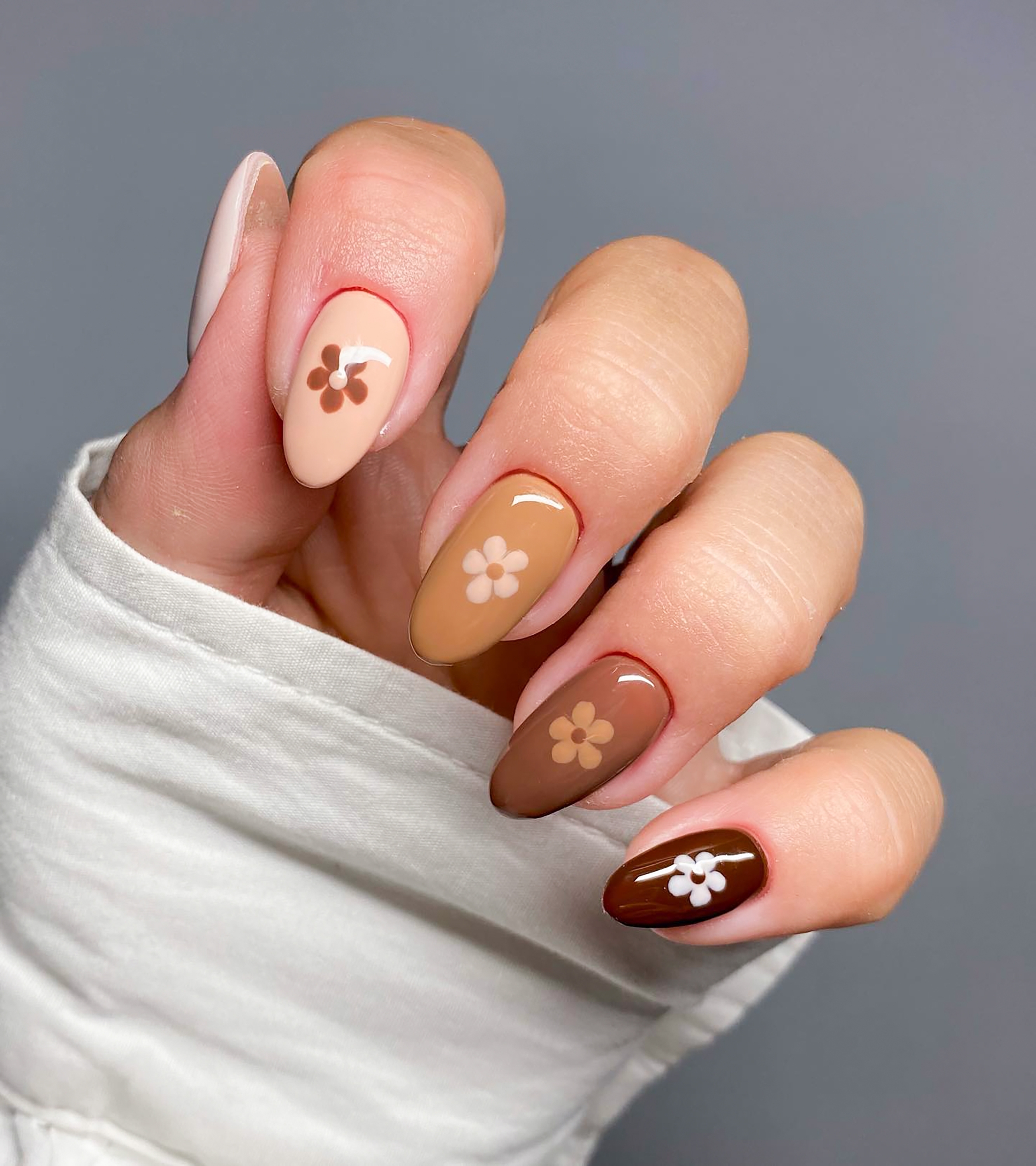 Nail Art Services in Baniyas
