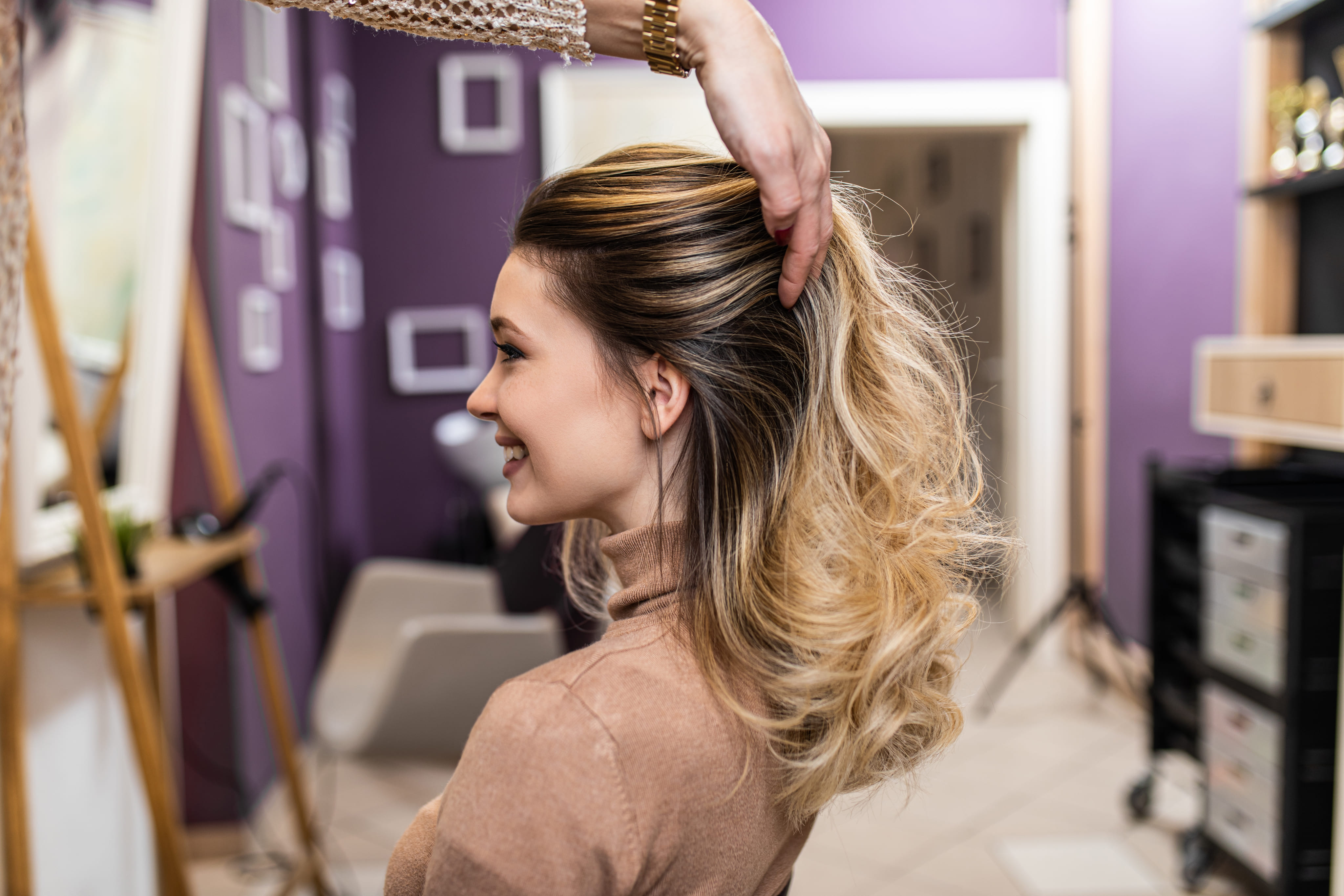 Hair Coloring Services in Khalifa City A Abu Dhabi